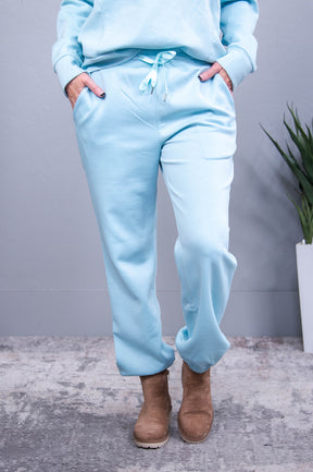 Travel Collection Hamptons Blue Solid Pants - PNT1757BL