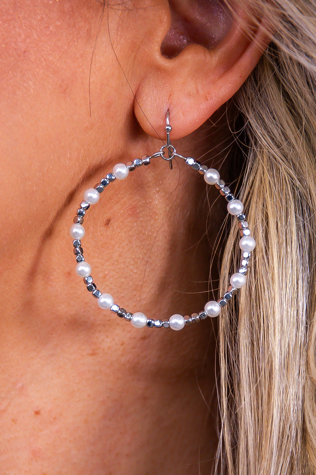 Silver Seed Bead/Pearl Hoop Earrings - EAR4343SI
