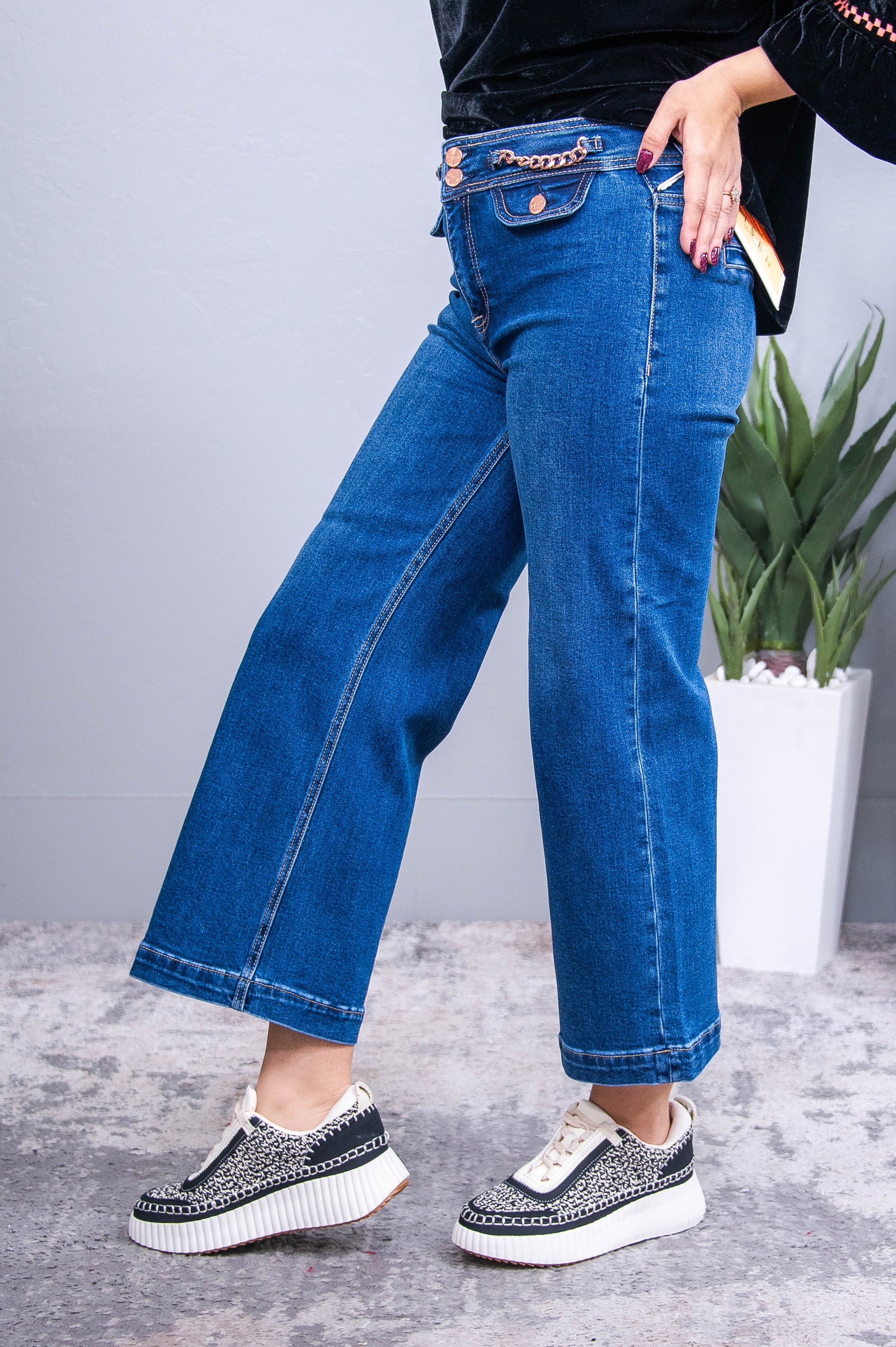 Janie Dark Denim Chain Jeans - K1259DN