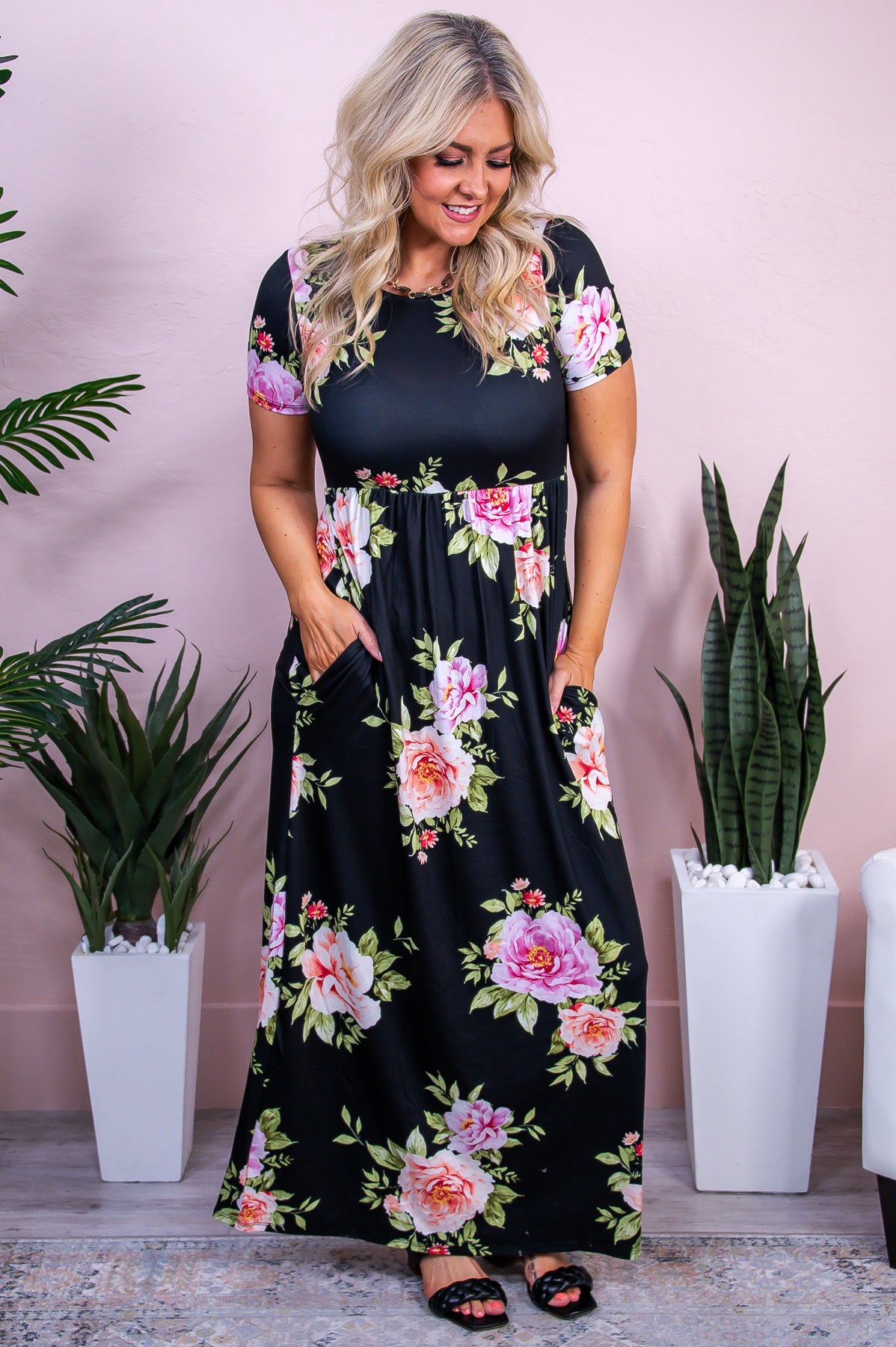 Southern Countryside Black/Multi Color Floral Maxi Dress - D5468BK