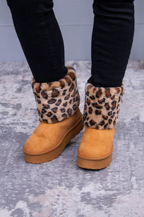 Never Fur-gettable Printed Faux Fur/Suede Boots - SHO2756LE