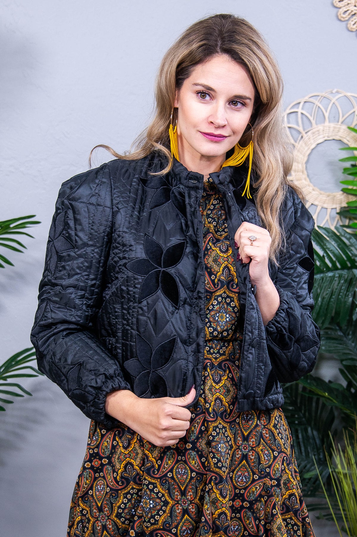 Walk That Walk Black Floral Velvet Jacket - O5682BK