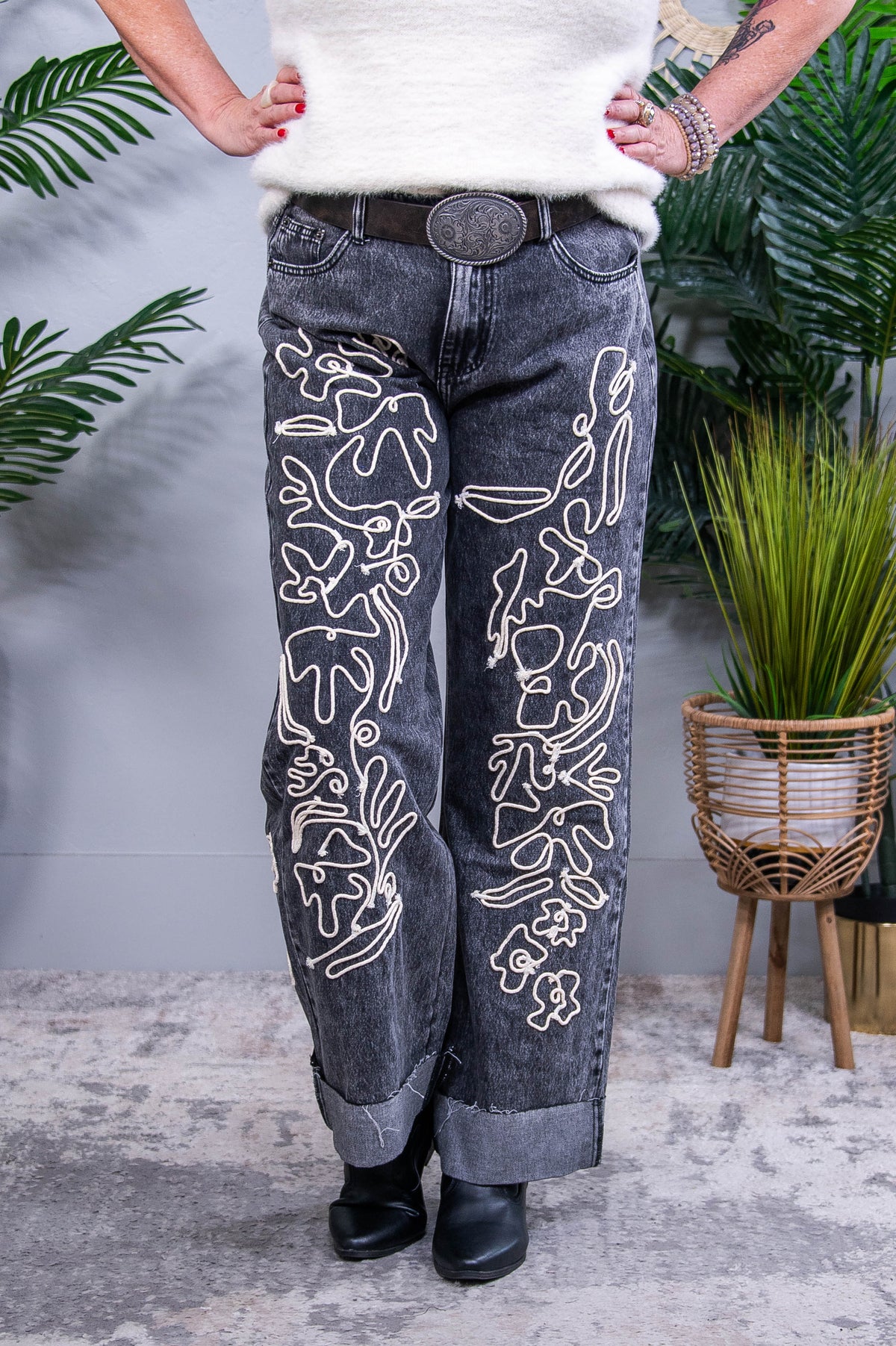 Kehlani Vintage Black/Off White Embroidered Jean - K1269VBK