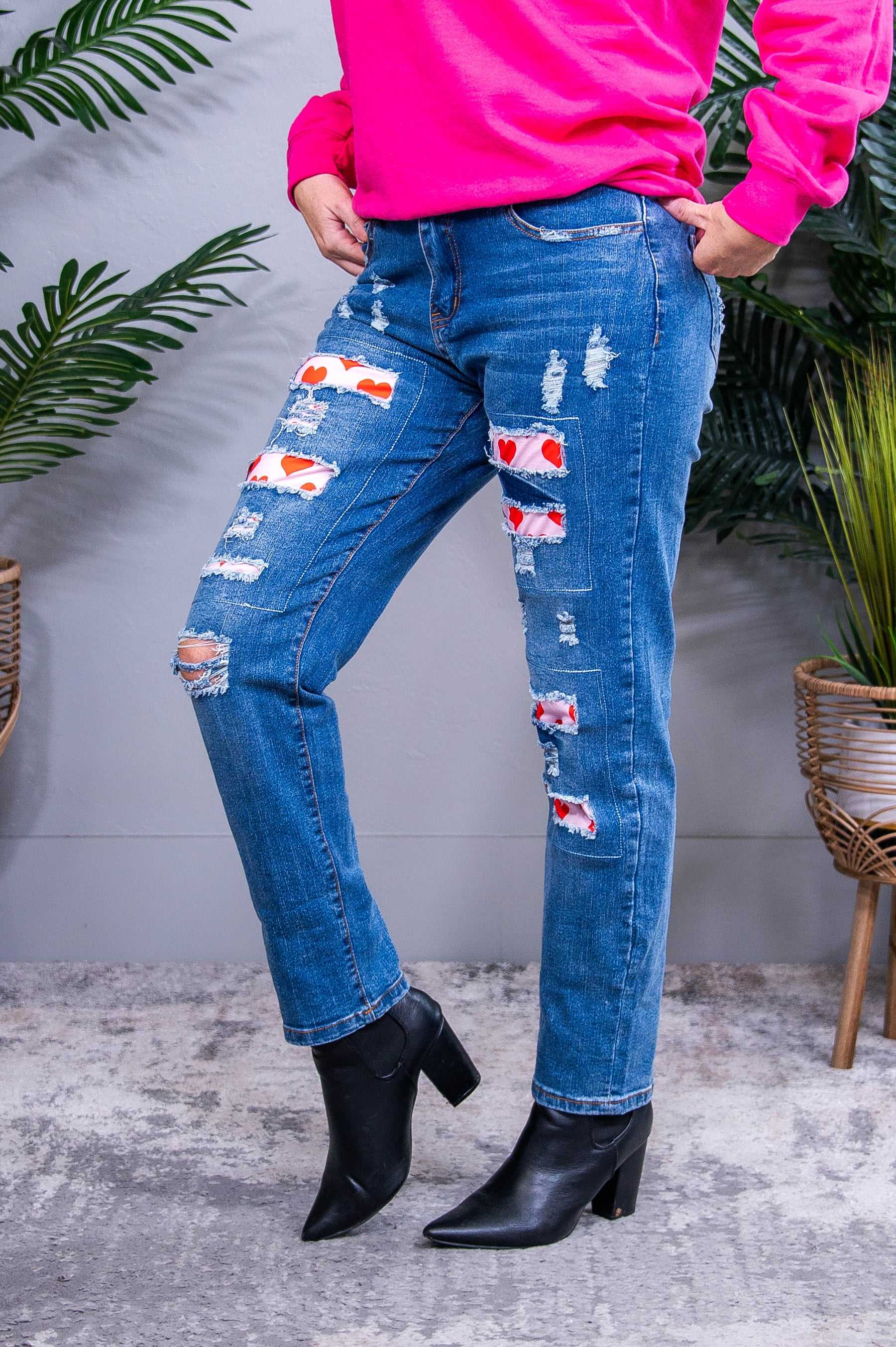 Juliet Medium Denim/Heart Printed Distressed Jeans - K1273DN