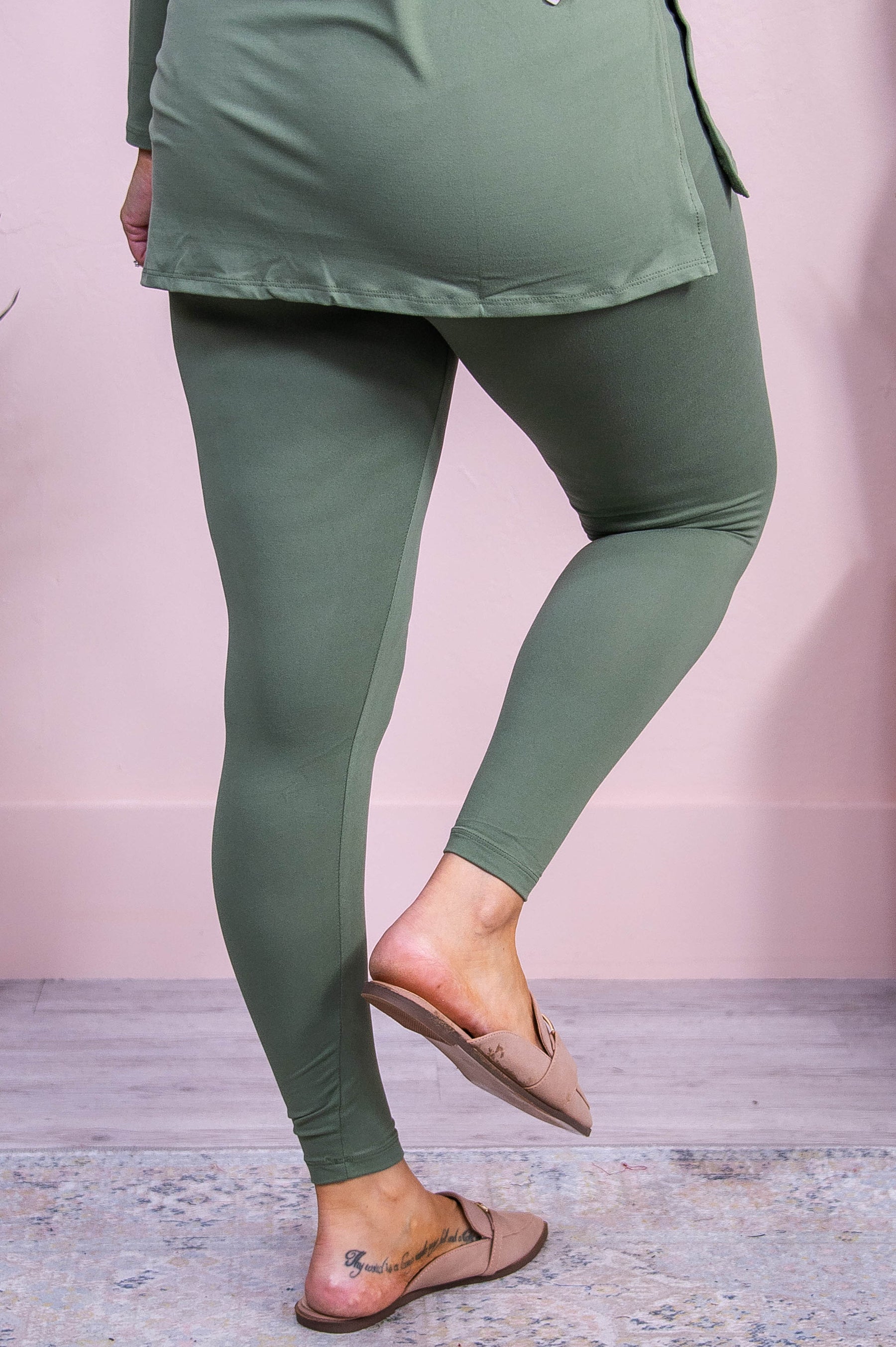 Fashionable Fall Light Olive Solid Top/Legging (2-Piece Set) - T10219LOL