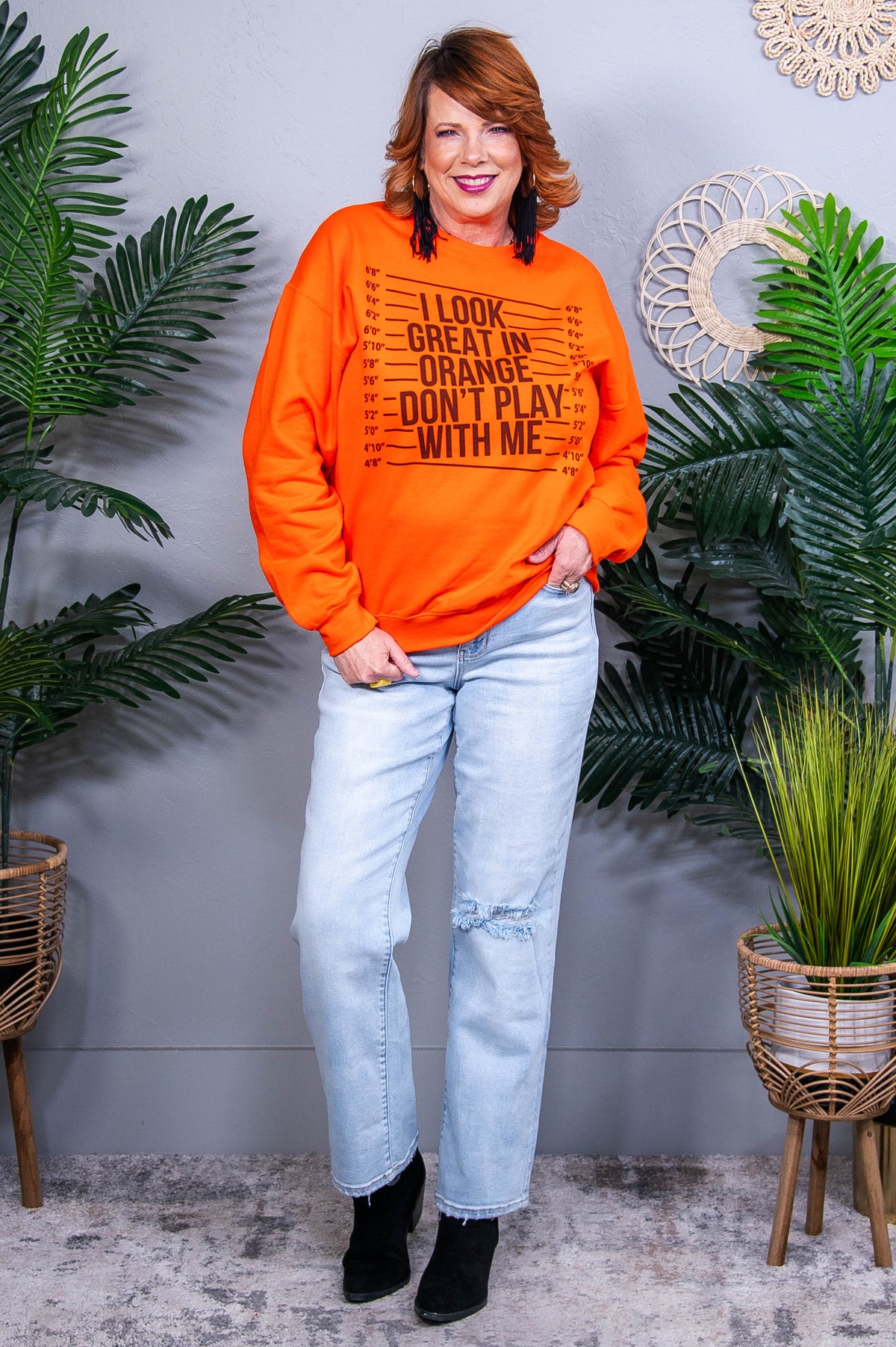 I Look Great In Orange Orange Graphic Sweatshirt - A3942OR