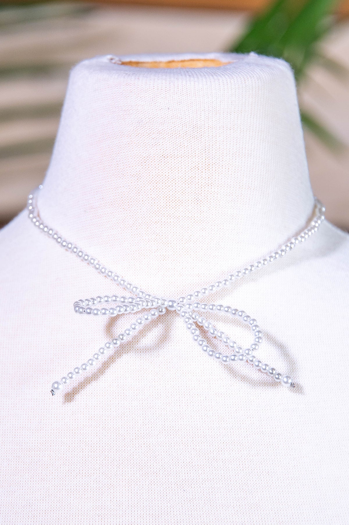 Boho Pearl Bow Tie Choker Necklace - NEK4394PR