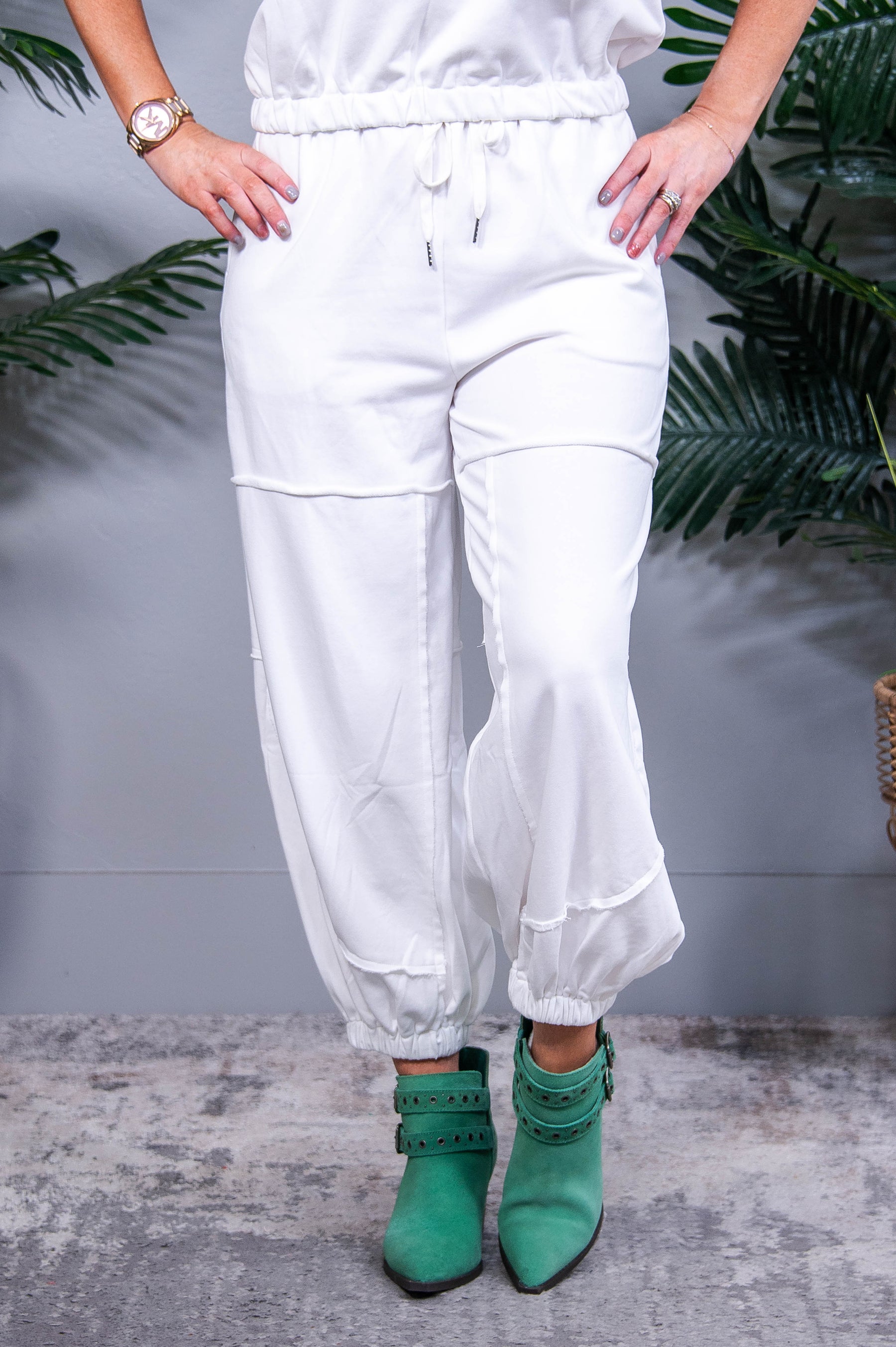 Always On The Go White Solid 2 Piece Top/Pant Set - T10851WH