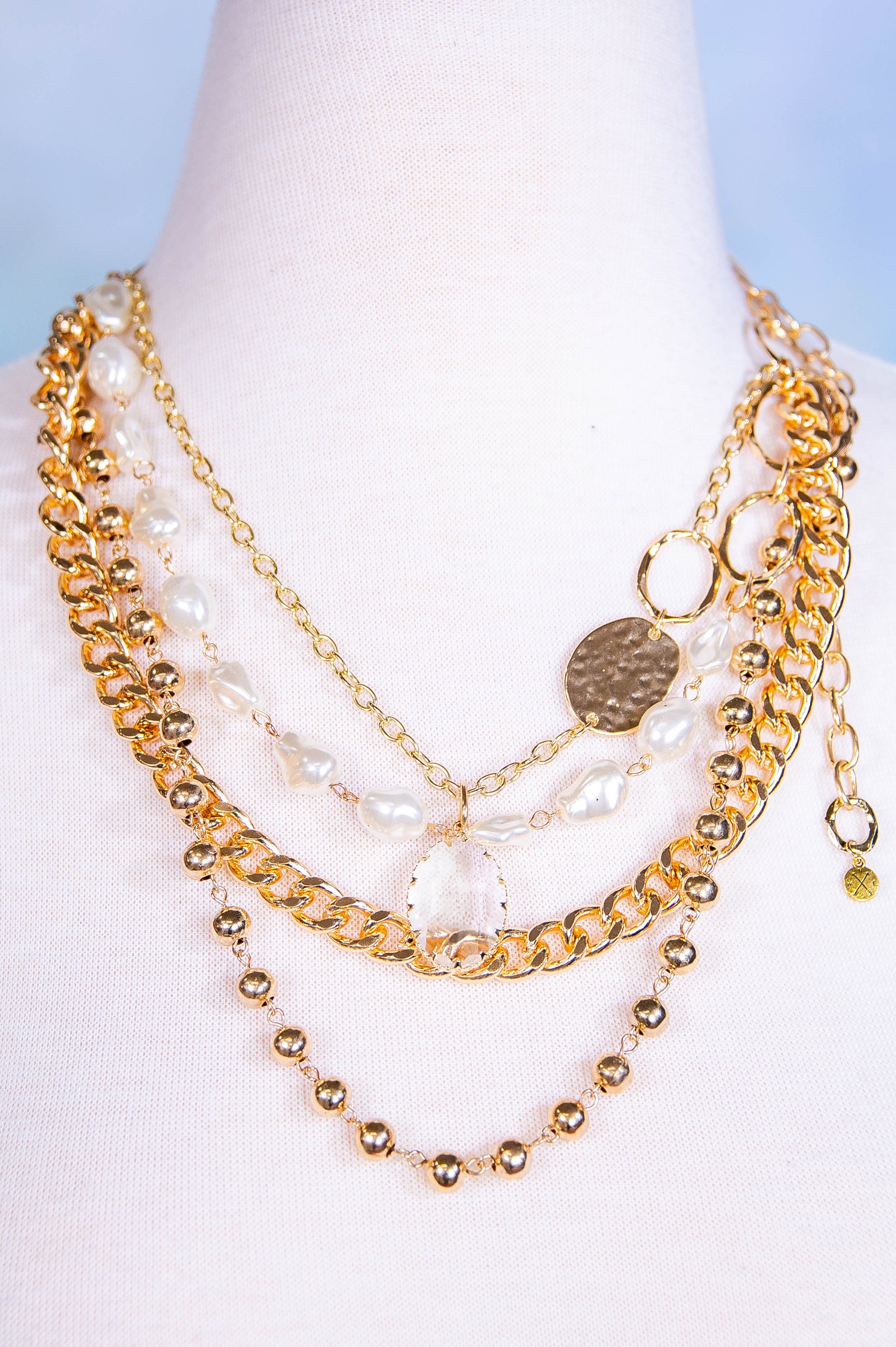 Gold Layered Pearl & Rhinestone Pendant Necklace - NEK4404GD