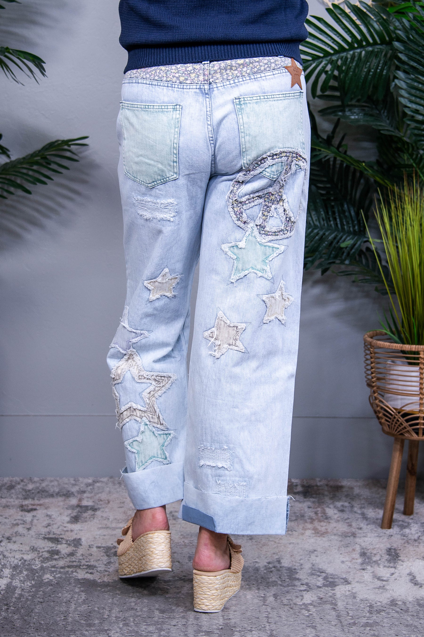 She's A Supernova Light Denim Star/Peace Sign Printed Jeans - K1281DN