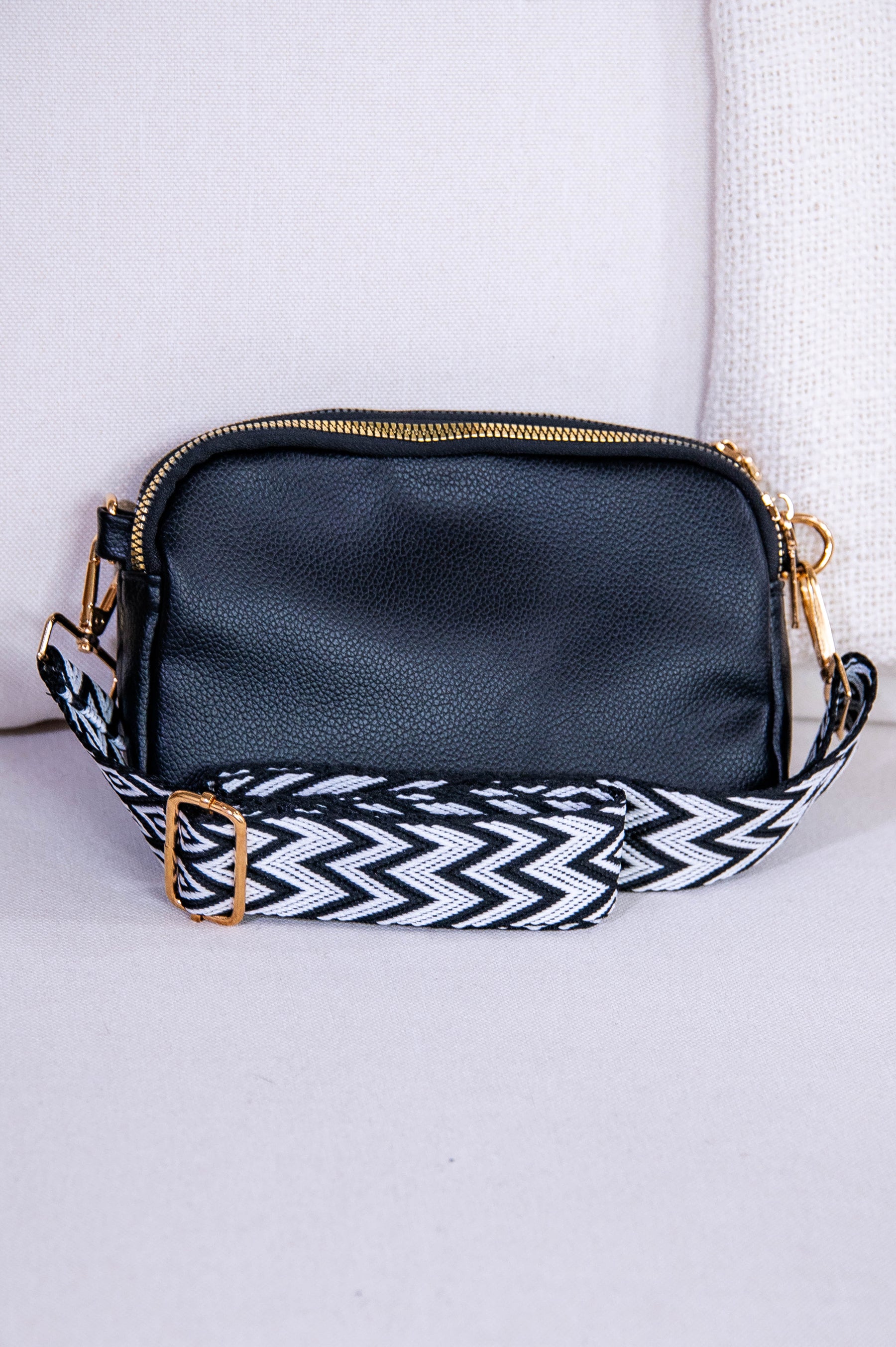 In The Bag Single Strap Crossbody (5 Colors)