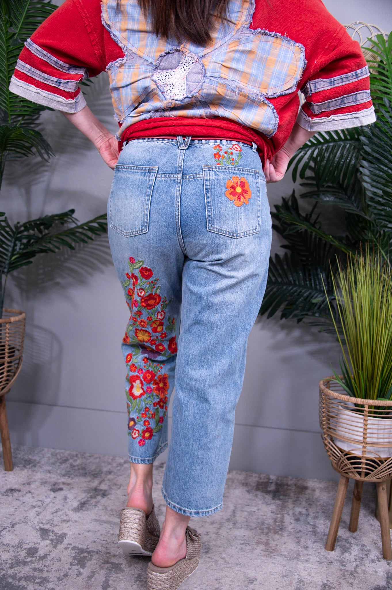 She's A Wildflower Embroidered Jeans - K1296DN