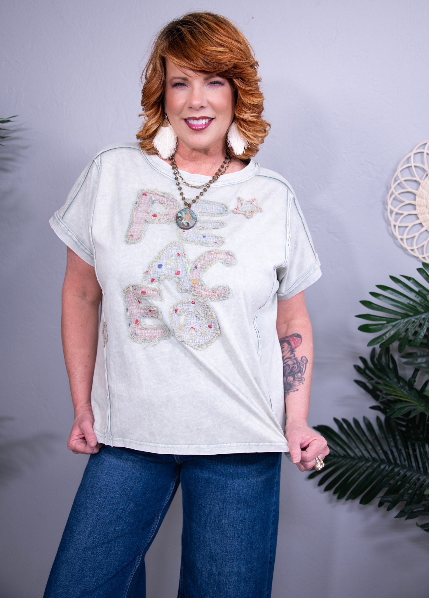 Find Your Peace Light Gray Short Sleeve Top