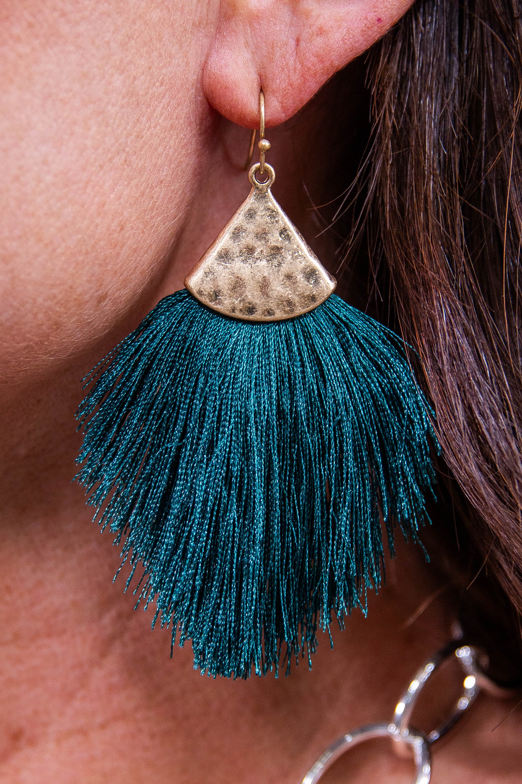 Hunter Green/Gold Hammered Fringe Earrings - EAR4406HGN