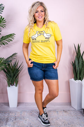 Goose Bumps Daisy Yellow Graphic Tee - A3380DYE