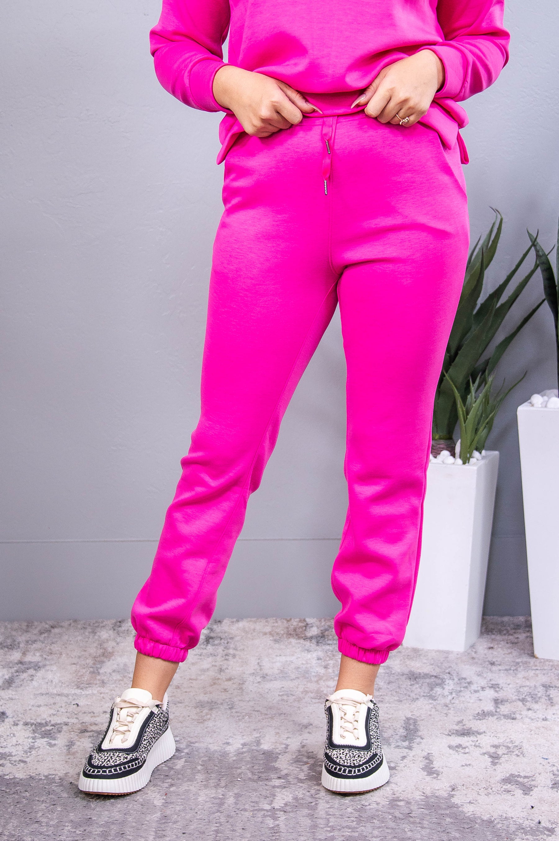 Travel Collection Malibu Hot Pink Solid Joggers - PNT1743HPK