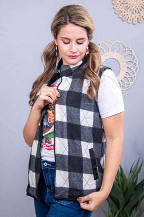 First Sign Of Winter White/Black Buffalo Plaid Vest - O5634WH