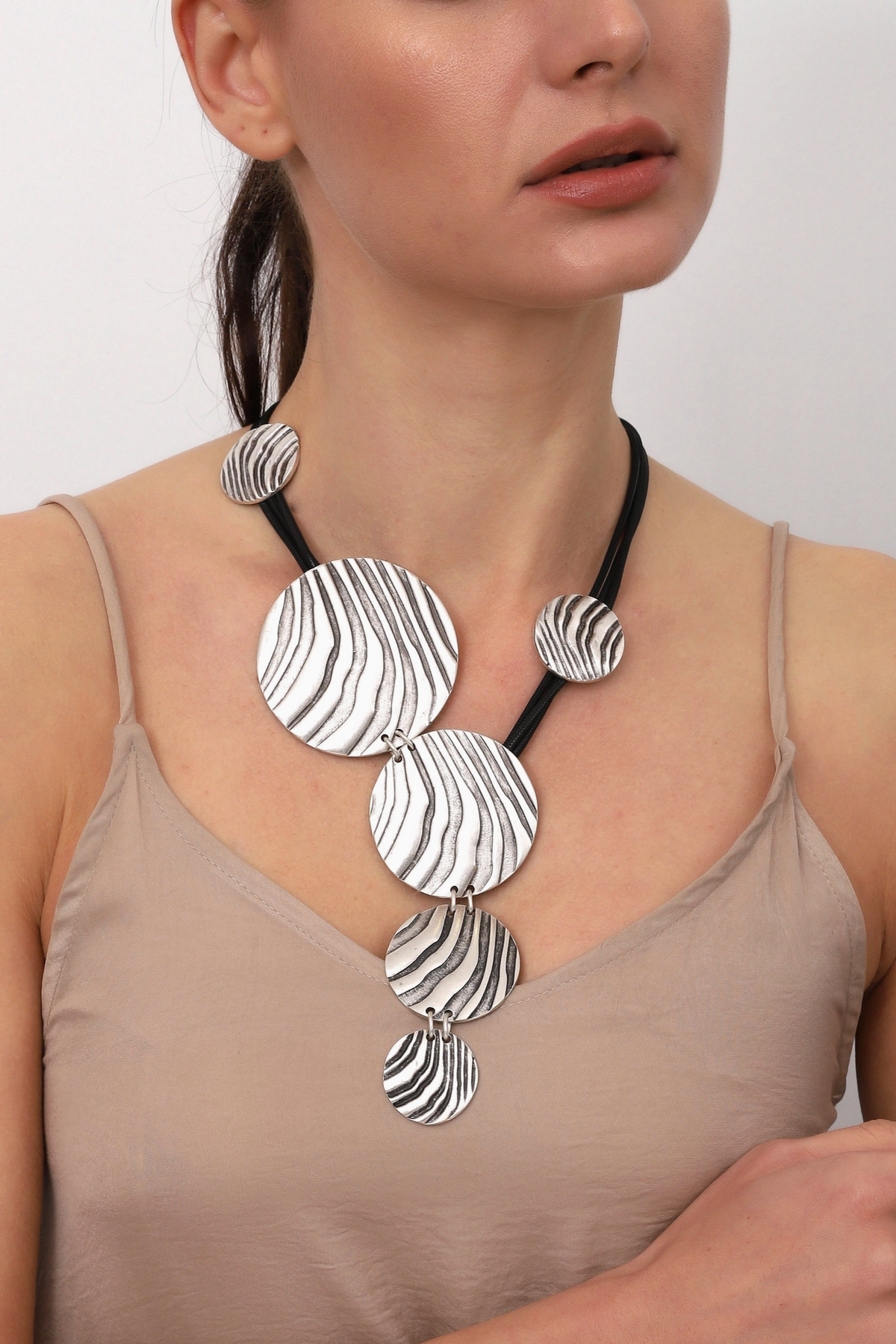 Silver Textured Disks on Black Cord Necklace - NEK4401SI