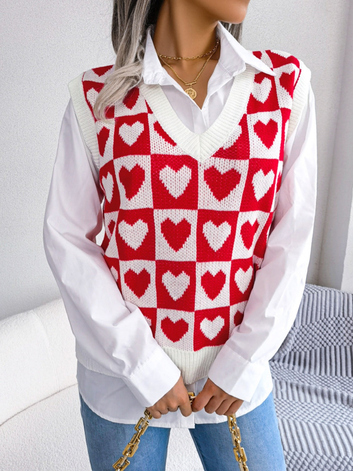 She's A Heartbreaker Heart Printed V-Neck Sweater Top(3 Colors)