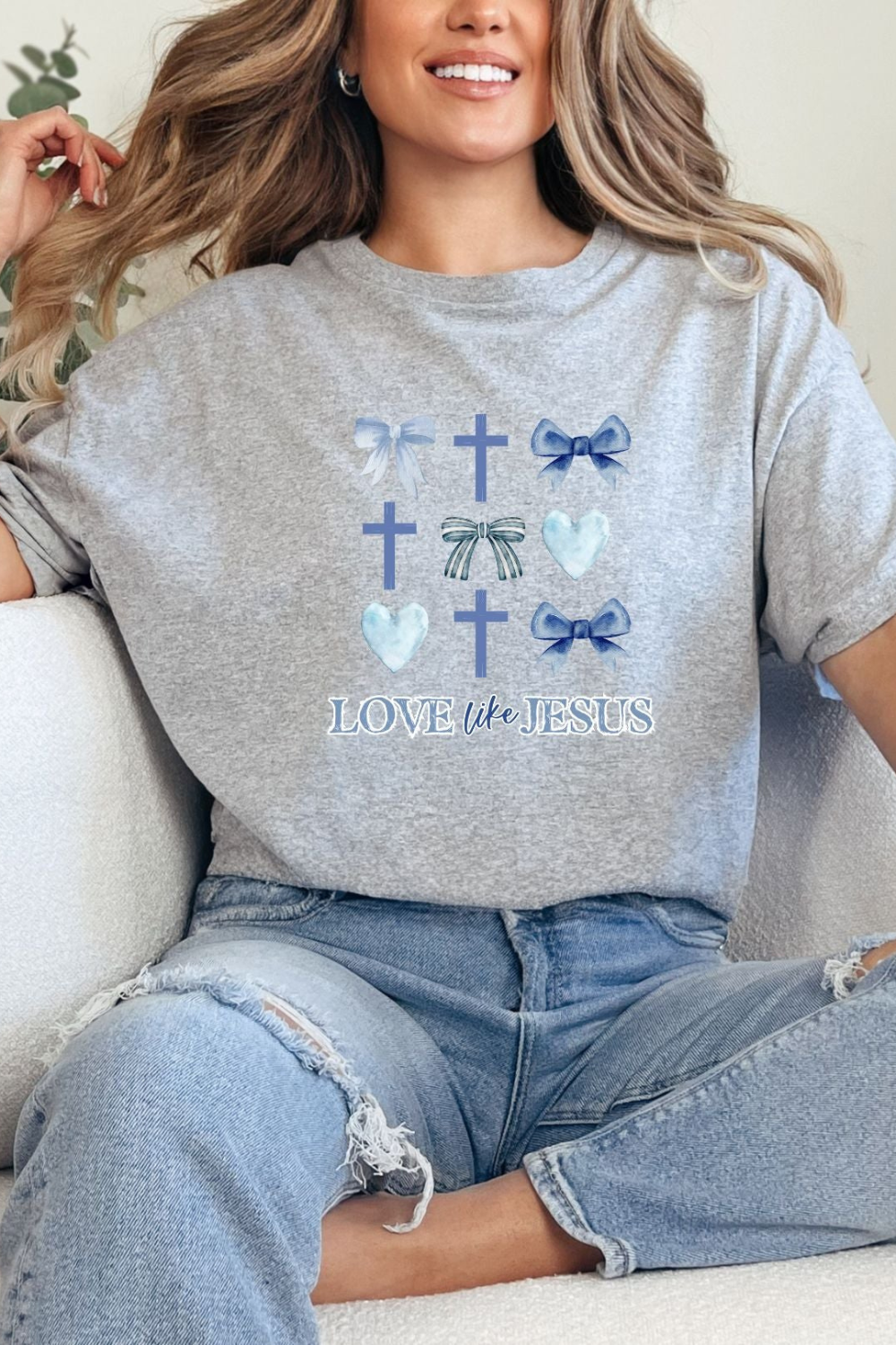 Love Like Jesus Graphic Tee